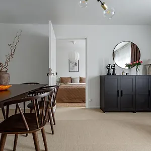 Affordable In Creative Sofo Apartment